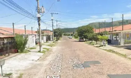 Casa com 2 quartos à venda na Rua José Celestino da Silva, 200, Hípica, Porto Alegre