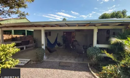 Casa com 2 quartos à venda na Rua Brinco-de-Princesa, 28, Restinga, Porto Alegre