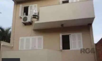 Casa em condomínio 3 dormitórios no bairro Santa Tereza