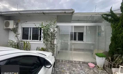 Casa com 2 quartos à venda na Rua José Celestino da Silva, 765, Hípica, Porto Alegre