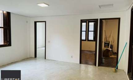 Apartamento Bairro centro- 3 dormitórios ,Sendo 1 suíte.