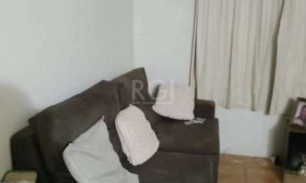 Apartamento 01 dormitório, térreo, no bairro Jardim Carvalho, em Porto Alegre, RS.
