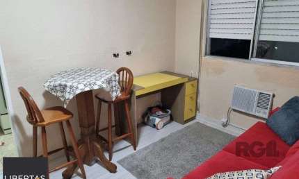 Apartamento mobiliado com 1 dormitório no Jardim Itu