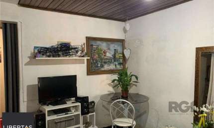 Casa com 2 quartos à venda na Rua João José dos Santos, 38, Humaitá, Porto Alegre