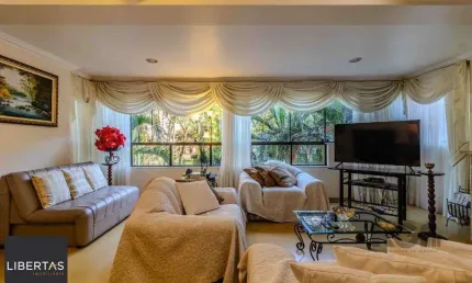 Apartamento 3 dormitórios e 2 vagas no Petrópolis, pertinho da Encol