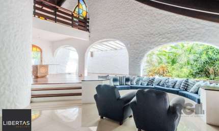 Casa com 3 quartos à venda na Rua Padre João Batista Reus, 257, Vila Conceição, Porto Alegre