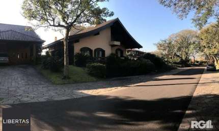 Casa em condomínio fechado com 3 quartos à venda na Avenida da Cavalhada, 5205, Cavalhada, Porto Alegre