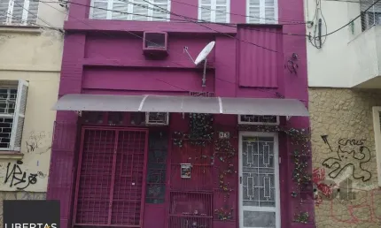 Prédio comercial,280,50m2 de área de terreno,na Cidade baixa