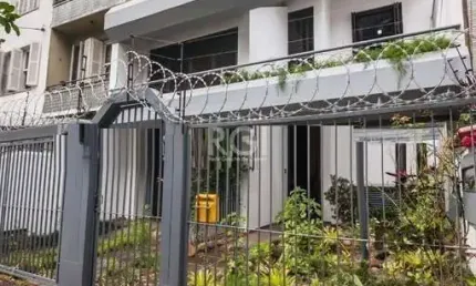 Casa com 3 quartos à venda na Rua Francisco Ferrer, 202, Rio Branco, Porto Alegre
