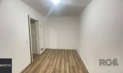 Apartamento com 1 quarto à venda na Rua Ângelo Crivellaro, 675, Jardim do Salso, Porto Alegre