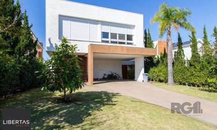 Casa em condomínio fechado com 3 quartos à venda na Avenida Juca Batista, 9000, Belém Novo, Porto Alegre