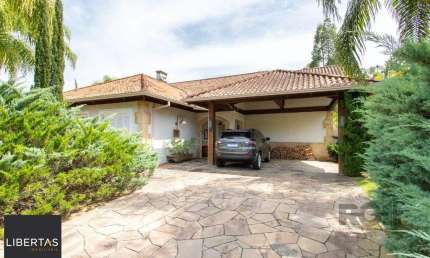 Casa Condominio para Venda - 380m², 3 dormitórios, sendo 3 suites, 6 vagas - Terra Ville