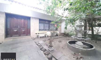 Casa com 5 quartos à venda na Rua Gonçalo de Carvalho, 350, Floresta, Porto Alegre