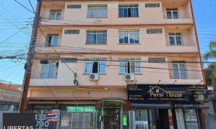 Apartamento à venda - 2 quartos -na benjamin constant,  São João - Porto Alegre