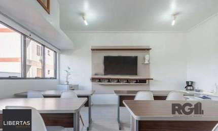 Sala comercial à venda na Rua Itapeva, 90, Passo da Areia, Porto Alegre