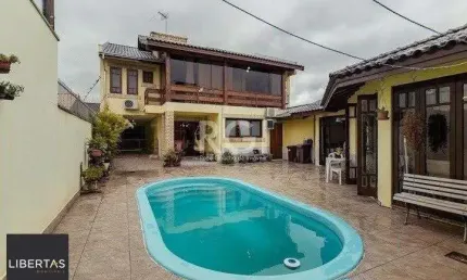 Casa para Venda - 304m², 4 dormitórios, sendo 1 suites, 3 vagas - Jardim Lindóia