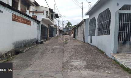 Casa com 2 quartos à venda na Rua Ruben Berta, 165, Jardim Leopoldina, Porto Alegre