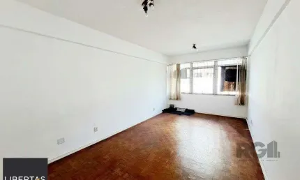 Sala comercial à venda na Avenida Cristóvão Colombo, 2149, Floresta, Porto Alegre