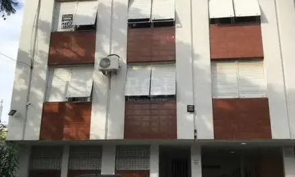 Apartamento 1 dormitório 1 banheiro no Bairro São Geraldo