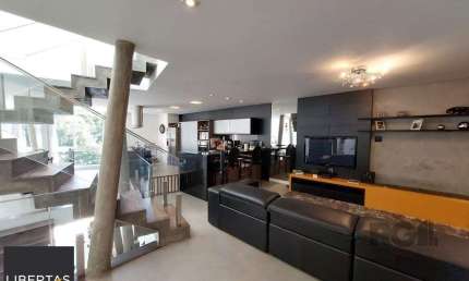 Casa para Venda - 296m², 3 dormitórios, sendo 1 suites, 3 vagas - Vila Nova, Porto Alegre