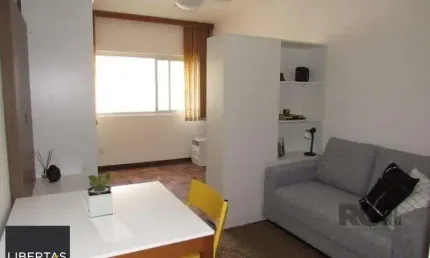 Kitnet / Stúdio à venda na Rua dos Andradas, 692, Centro Histórico, Porto Alegre