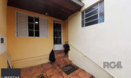 Casa com 2 quartos à venda na Rua Terezinha Turcato, 595, Costa e Silva, Porto Alegre