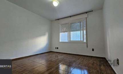 Apartamento 1 dormitório com ótima orientação solar no Bairro Nonoai.