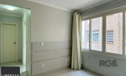 APARTAMENTO SEMIMOBILIADO COM PORTARIA NO CENTRO HISTÓRICO