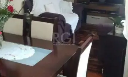 Apartamento para Venda - 77m², 3 dormitórios, 1 vaga - Teresópolis