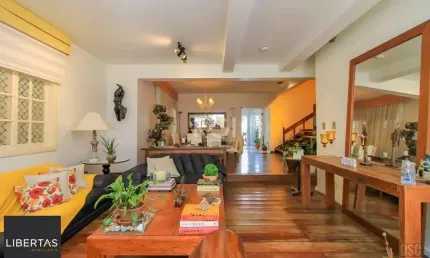 casa Living para 3 ambientes com lavabo, cozinha com pia e armários planejados