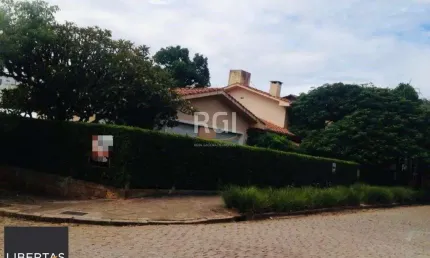 Casa para Venda - 500m², 8 dormitórios, sendo 1 suites, 3 vagas - Jardim Lindóia