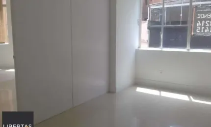 Conjunto/Sala para Venda - 69.8m², 0 dormitórios, Centro Histórico