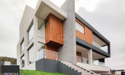 Casa Condominio para Venda - 357m², 4 dormitórios, sendo 4 suites, 4 vagas - Alphaville