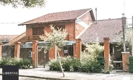 Casa para Venda - 404m², 4 dormitórios, sendo 1 suites, 7 vagas - Vila Assunção