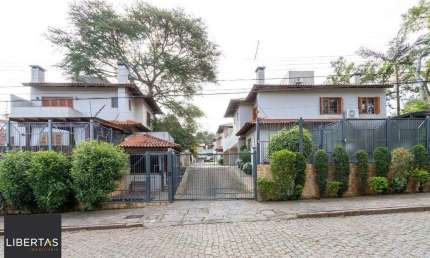 Casa em condomínio para Venda com 4 dormitórios, sendo 1 suites e 4 vagas no bairro Ipanema