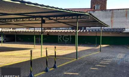 Terreno com 2 lotes individualizados com 32X31,5, com 992m² próximo à Cristiano Fischer
