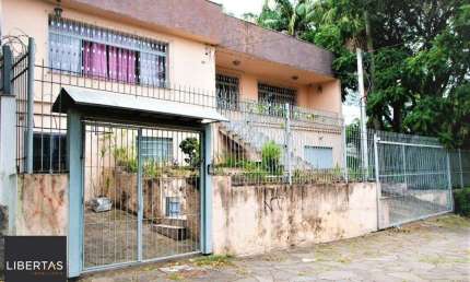 Casa para Venda - 423.16m², 4 dormitórios, sendo 1 suites, 4 vagas - Glória