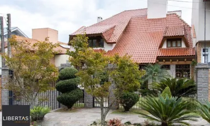 Casa para venda com 4 dormitórios, sendo 2 suites e 4 vagas no bairro jardim isabel