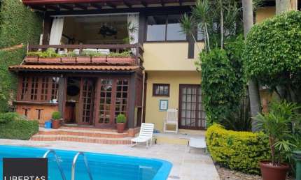Casa Condominio para Venda - 451m², 5 dormitórios, sendo 3 suites, 4 vagas - Santa Tereza