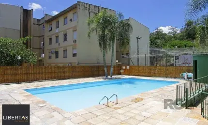 Apartamento com 02 quartos e 01 vaga escriturada e coberta, na av. antônio de carvalho