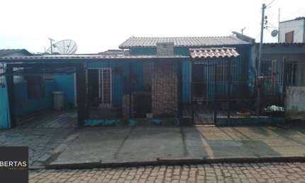 Casa com 3 quartos à venda na Acesso G, 621, Restinga, Porto Alegre