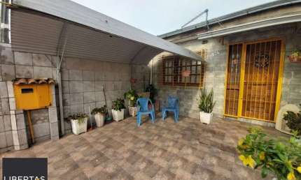 Casa com 1 quarto à venda na Rua Delmar Kuhn, 124, Hípica, Porto Alegre
