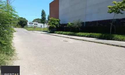 Terreno à venda na Rua Álvaro Pedro da Rosa, 616, Aberta dos Morros, Porto Alegre