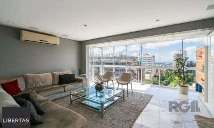 Apartamento com 3 suítes e 2 vagas individuais no bairro Bela Vista