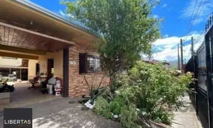 Casa com 4 quartos à venda na Rua Carlos Fraga, 76, Vila Márcia, Cachoeirinha