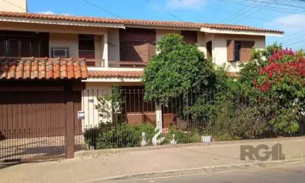 Casa 3 dormitórios, 1 suíte, vaga de garagem, Bairro Princesa Izabel
