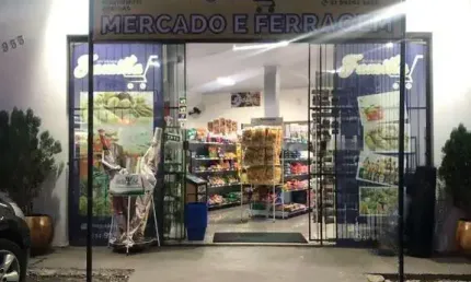 Ponto comercial à venda na Rua Carlos Alberto Lauermann Nunes, 955, Olaria, Canoas