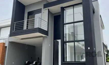 Casa sobrado em condomínio, 3 dormitórios, 1 suíte, 2 vagas, bairro central park
