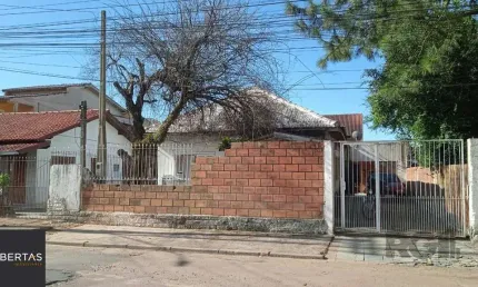 Casa 3 dormitórios, vagas de garagem, bairro vila cachoeirinha