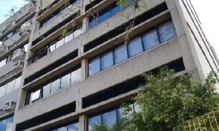 Sala comercial à venda na Rua Itapeva, 90, Passo da Areia, Porto Alegre